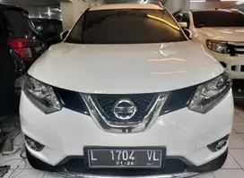 Nissan X-Trail 2.5 Matic Putih