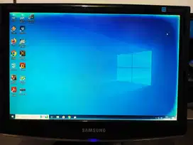 Monitor LCD Samsung 17 inch 733NW Syncmaster 733 VGA Wide