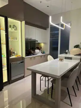 DIJUAL RUMAH FULL FURNISHED DI NARA VILLAGE GADING SERPONG