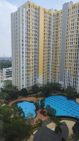 Dijual Rugi Apartemen Springlake Azzola 2Br 430jt Summarecon Bekasi