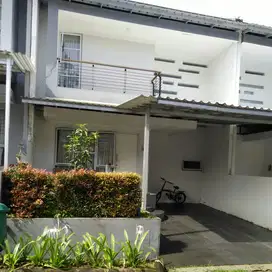 Tumah murah bagus Royal Tajur Bogor