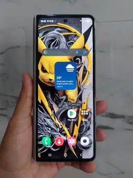 Samsung Z Fold4, Ram 12/256, Nfc (Hp pkin shri2, Minus Lcd Dalam Mati)