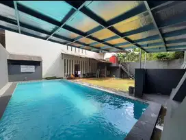 sewa villa harian kolam renang bandung dago