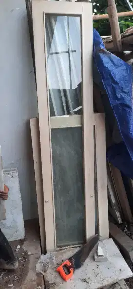 DIJUAL PINTU KAYU , PINTU KACA JENDELA ALUMUNIUM DLL