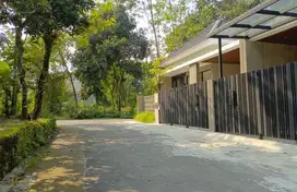 Tanah jalan kaliurang km 12  dekat kampus uii