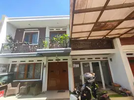 rumah nyaman kawasan adem asri siap huni di ciwaruga, bandung