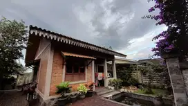 Dijual Rumah Bagus Konsep Villa Dekat Kawasan Wisata Ciawi