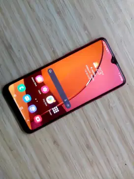 Jual Samsung A20S RAM 3/32 GB
Layar 6,5 Snapdragon 450 Baterai 4000mA