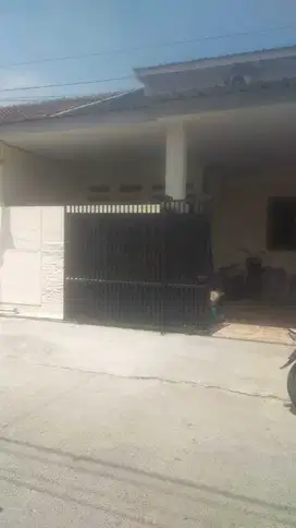 Dijual Rumah baru Renovasi di Harapan Indah Bekasi