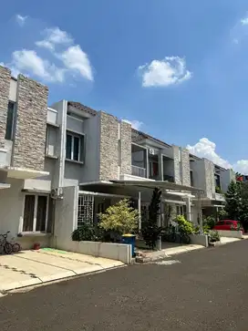 RUMAH Jagakarsa komplek, green botanical garden residenve