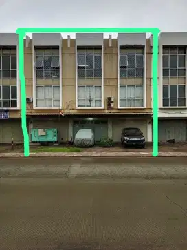 Di jual rugi ruko 3 lantai gandeng 3 di benda 200 meter ke bandara