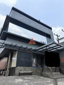 Kemang Raya, Bangunan Komersil, Ex Resto n Bar