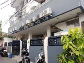 Dijual Rumah Kost di Jln. Taman Sari, Maphar, Jakarta Barat