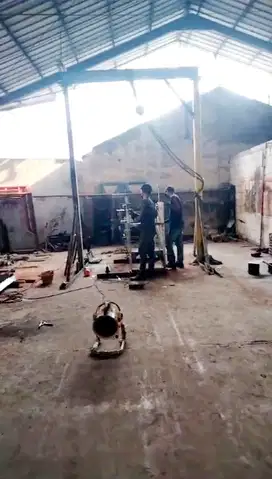 Disewakan Gudang ex Workshop Dekat Tol Bintara Bekasi