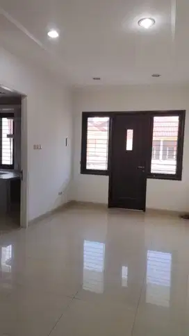 Rumah minimalis 2lt siap huni di Gading Kirana - Kelapa Gading