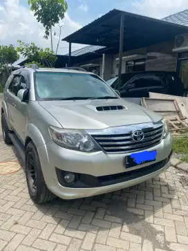 Dijual Fortuner Vnt diesel 2013