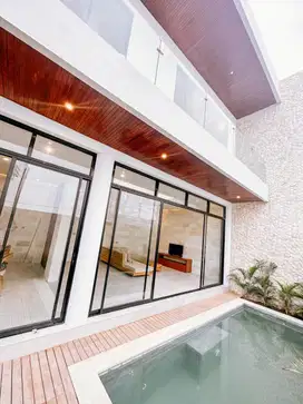 VILLA SIAP HUNI DIJUAL DEKAT PANTAI CANGGU