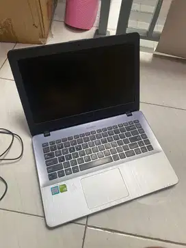 Laptop asus A442U rusak kena air konslet