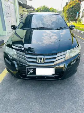 Honda city 2010 m/t