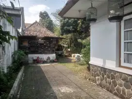 Jual Rumah di Jalan Riau Raya Bandung