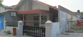 Dijual Rumah Strategis Dekat Solo Baru, di Serengan, Solo