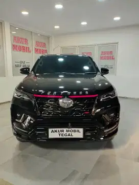 FORTUNER 4X2 TRD 2021 HITAM FUL ORISINIL SIAP PAKAI KREDIT MUDAH