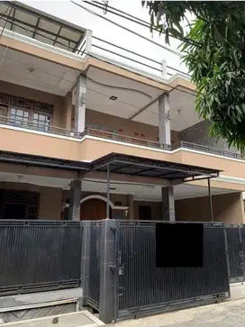 Dijual Rumah 2 Lantai Siap Huni di Komplek Griya Bandung Asri 2