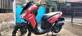 Lexi LX 155cc th 2024 bln 11 merah glossy