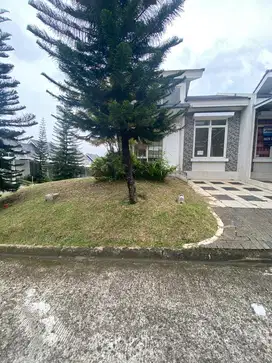 Di sewakan rumah di cluster sentul city