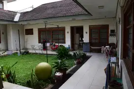 Rumah mewah di Kebayoran Baru cocok utk mess, kantor dll