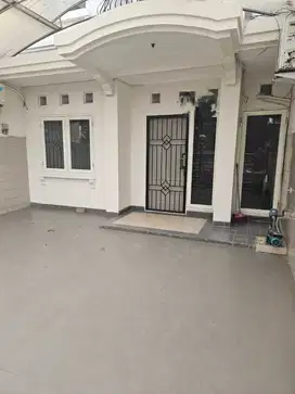 Disewakan rumah Di Gading Nirwana jakarta Utara
