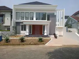 Rumah Mewah 2 lantai di Cluster Sentul City