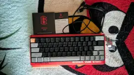 Keyboard Mechanical Komputer / PC / Laptop Gamen Titan 3