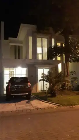 Dijual Rumah MODERN FULL FURNISHED MINIMALIS SIAP HUNI di Cluster Long
