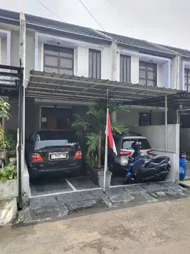 Jual Rumah Town House Cisaranten Edelweis Kota Bandung dekat Antapani