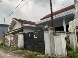 Rumah dan Kos Kosan Luas 490 m Mastrip