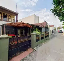 Dijual Rumah dekat dari jalan raya Poltqngan pasar mingu