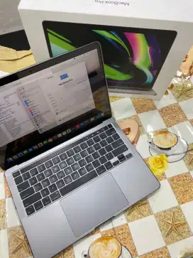 macbbook pro m2 ibox 2022 fullset