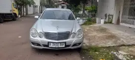 Mercedez Benz E200K Tgn ke 1 dr br