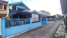 Rumah tua luas 207m² dekat SMPN 1, cocok buat invesast
