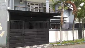 Dijual Rumah Ciamik Mewah Murah Butuh, Griya Kebraon Surabaya