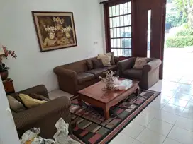 Dijual rumah Sekolah Duta V Pondok Indah