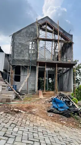 furnish dua lantai tengah kota candi sewu manyaran semarang
