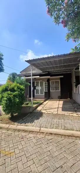 disewakan rumah 1lt hoek di cibubur country cikeas