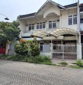 CA265 Dijual Rumah Murah 2 LT Lokasi Strategis di Siwalankerto Permai