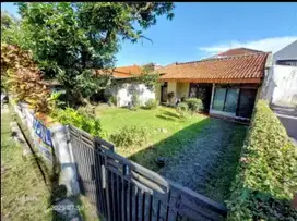 Jual rumah hitung tanah lokasi Margawangi belakang borma Ciwastra