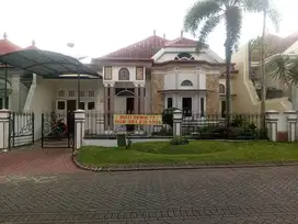 Istana dieng timur malang siap pakai