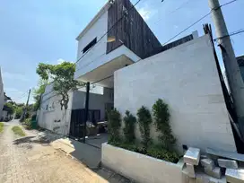 VILA BARU SEMINYAK YUDISTIRA  DWT-098