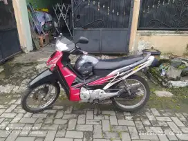 Supra X 125 D 2005 4,5 jt nego halus