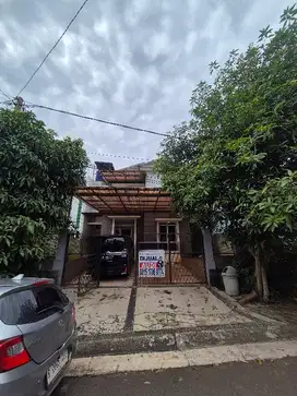 jual rumah 2 lantai bukit golf riverside